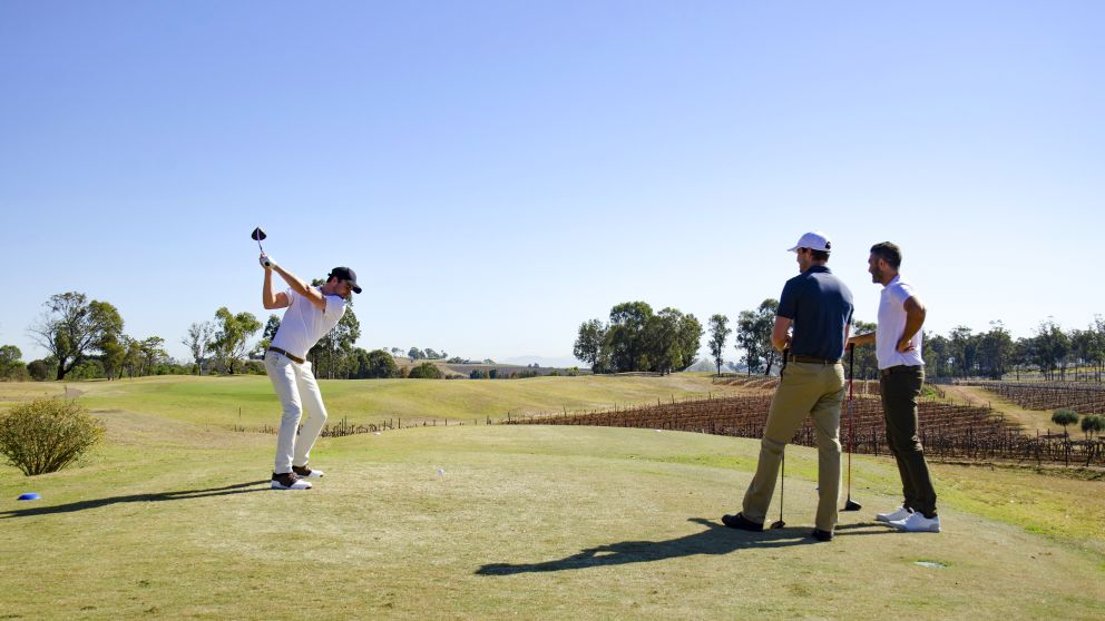 Playing golf at Oaks Cypress Lakes Resort - Pokolbin - Hunter Valley